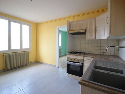 APPARTEMENT T2 A LOUER - DIGOIN - 44 m2 - 310 € charges comprises par mois