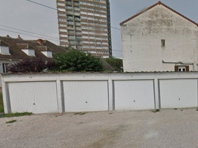 GARAGE A LOUER - CHALON SUR SAONE - 65€ charges comprises par mois