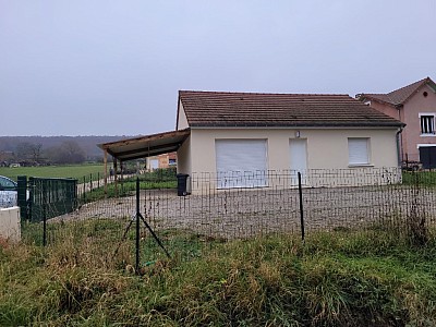 MAISON A LOUER - NANTON - 66.96 m2 - 740€ charges comprises par mois