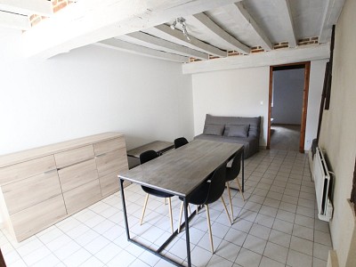 APPARTEMENT T2 A LOUER - LOUHANS - 37 m2 - 445 € charges comprises par mois