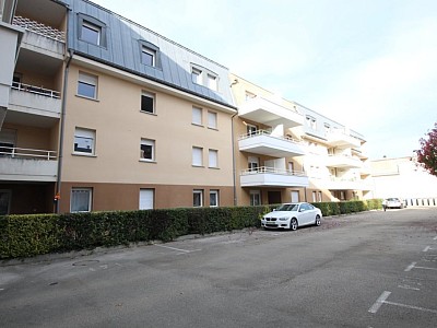 APPARTEMENT T3 A LOUER - LONS LE SAUNIER - 53.06 m2 - 572 &euro; charges comprises par mois