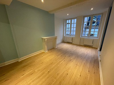 APPARTEMENT T3 A LOUER - CHALON SUR SAONE - 51.7 m2 - 620�&euro; charges comprises par mois