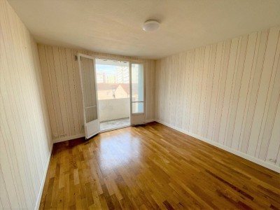 APPARTEMENT T2 A LOUER - CHALON SUR SAONE - 39.2 m2 - 500€ charges comprises par mois
