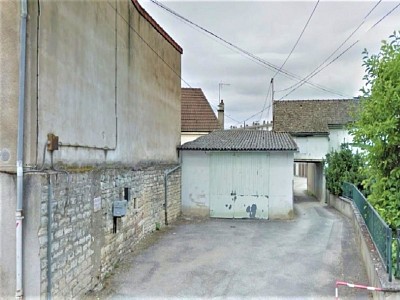 GARAGE A LOUER - CHALON SUR SAONE - 60 € charges comprises par mois