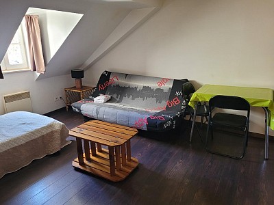 STUDIO A LOUER - CHALON SUR SAONE - 23.61 m2 - 370 &euro; charges comprises par mois