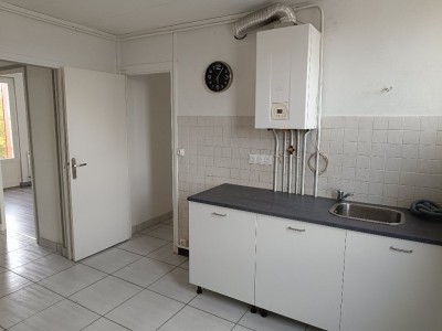 APPARTEMENT T3 A LOUER - DIGOIN - 56,17 m2 - 380 € charges comprises par mois