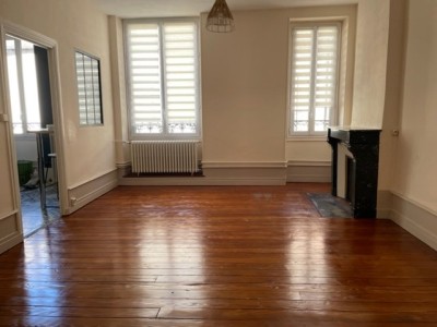 APPARTEMENT T3 A LOUER - AUTUN - 85,83 m2 - 510 € charges comprises par mois
