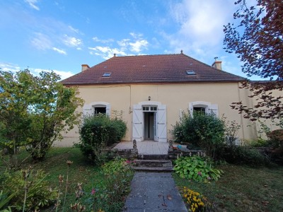 MAISON A VENDRE - ST JEAN DE LOSNE - 120 m2 - 233200 €
