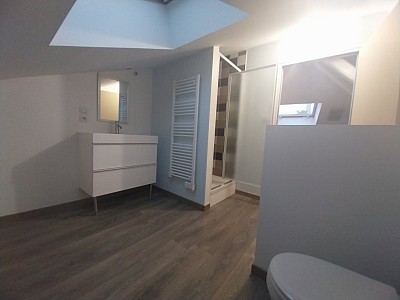STUDIO A LOUER - CHALON SUR SAONE - 25.84 m2 - 420 &euro; charges comprises par mois