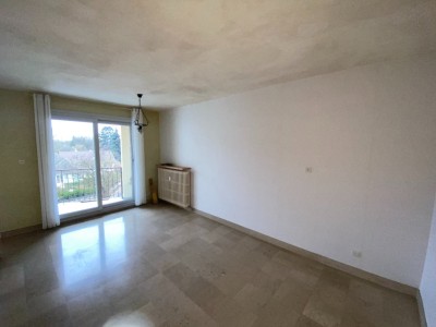 STUDIO A LOUER - AUTUN - 26,45 m2 - 340 € charges comprises par mois