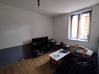 APPARTEMENT T2 A LOUER - CHALON SUR SAONE - 29,55 m2 - 335,12 € charges comprises par mois