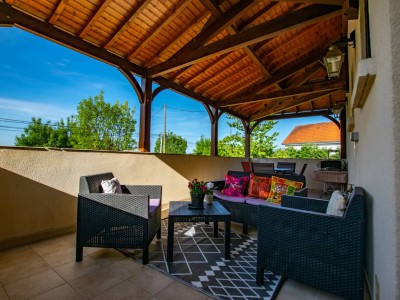 MAISON A VENDRE - MARCILLY LES BUXY - 111 m2 - 213000 €