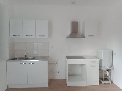 Lot 2 A LOUER - GUEUGNON - 37.6 m2 - 355 &euro; charges comprises par mois