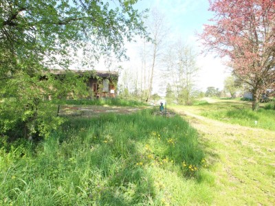 Etang avec terrain. A VENDRE - LOUHANS - 22430 m2 - 124800 €