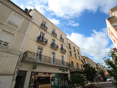 APPARTEMENT T2 A VENDRE - MONTCEAU LES MINES - 53 m2 - 32000 €