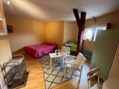 STUDIO A LOUER - DIJON - 24.99 m2 - 435 € charges comprises par mois