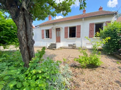 MAISON - PARAY LE MONIAL - 93.11 m2 - VENDU
