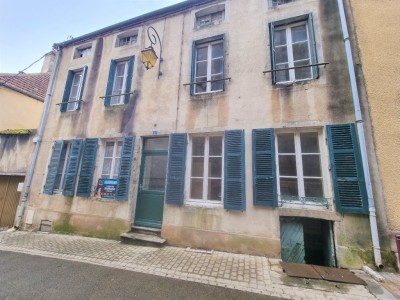 Maison de ville A VENDRE - NOLAY - 165 m2 - 112000 €