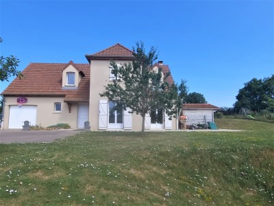 Maison traditionnelle A VENDRE - ST SERNIN DU PLAIN - 161 m2 - 269000 €