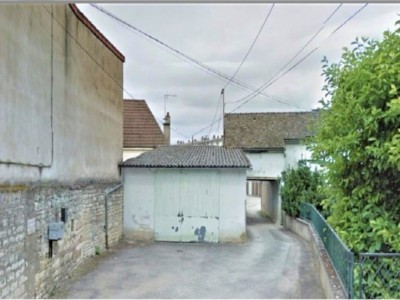 GARAGE A LOUER - CHALON SUR SAONE - 50 € charges comprises par mois