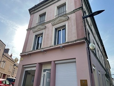 APPARTEMENT T2 A LOUER - LE CREUSOT - 34 m2 - 375 &euro; charges comprises par mois