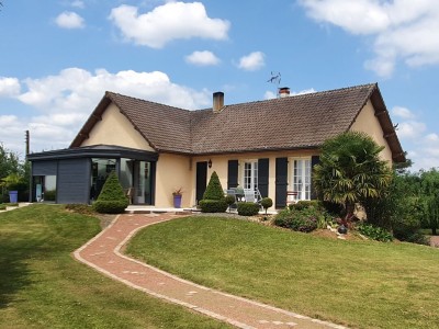 MAISON A VENDRE - CHATENOY EN BRESSE - 137 m2 - 315000 €