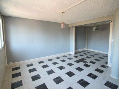 APPARTEMENT T1 A VENDRE - CHALON SUR SAONE - 35.75 m2 - 47000 €