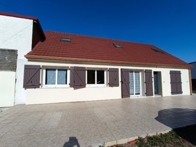 MAISON AVEC HANGAR A VENDRE - VILLERS LES POTS - 140 m2 - 180000 €