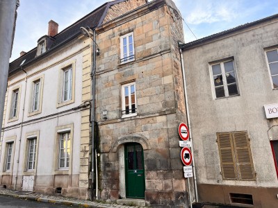 MAISON A VENDRE - AUTUN - 25 m2 - 29900 €