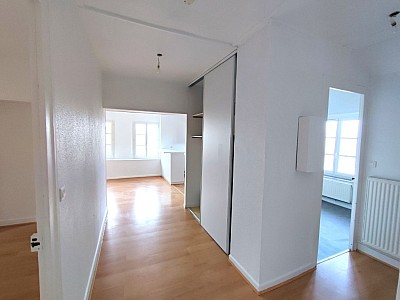 APPARTEMENT T4 A LOUER - CHALON SUR SAONE - 98.45 m2 - 995 &euro; charges comprises par mois