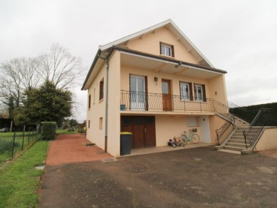 maison 3 chambres sur sous-sol A VENDRE - BEY - 160 m2 - 199000 €