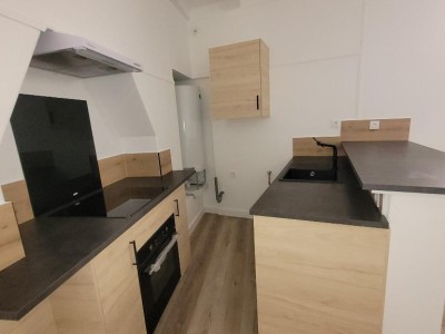 APPARTEMENT T2 A LOUER - CHALON SUR SAONE - 47.88 m2 - 590�&euro; charges comprises par mois