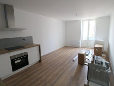 APPARTEMENT T2 A VENDRE - MONTCEAU LES MINES - 53 m2 - 73500 €