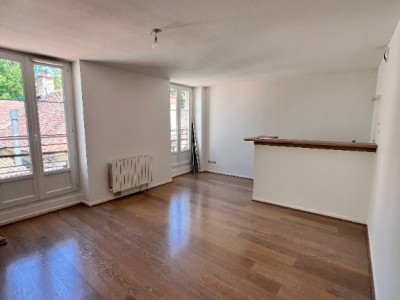 APPARTEMENT T2 A LOUER - DIJON - 36.21 m2 - 590€ charges comprises par mois