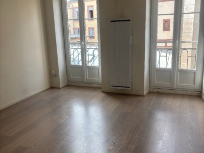 APPARTEMENT T1 A LOUER - DIJON - 28.59 m2 - 465 &euro; charges comprises par mois