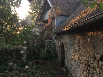 Ensemble immobilier A VENDRE - ARNAY LE DUC - 62 m2 - 83000€