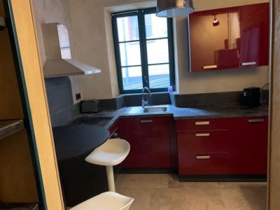 STUDIO A LOUER - CHALON SUR SAONE - 17.48 m2 - 440�&euro; charges comprises par mois