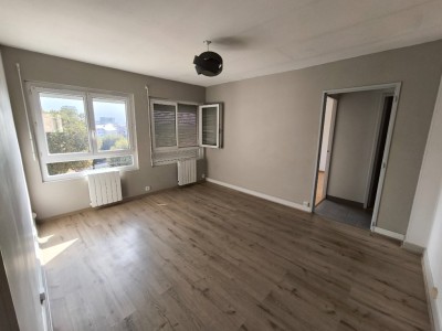 APPARTEMENT T3 A LOUER - CHALON SUR SAONE - 50.03 m2 - 600�&euro; charges comprises par mois