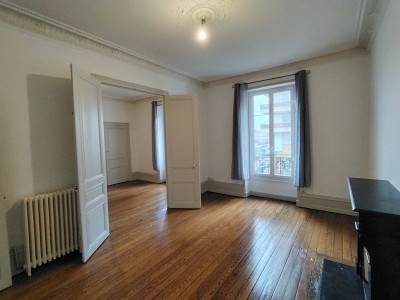 APPARTEMENT T4 - CHALON SUR SAONE - 81.3 m2 - VENDU