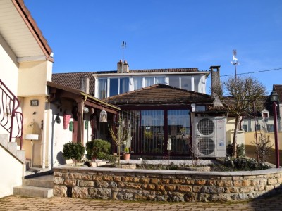 Maison d habitation et studio indpendant A VENDRE - ARNAY LE DUC - 170 m2 - 180000€