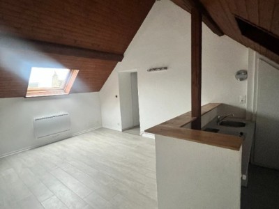 APPARTEMENT T1 A LOUER - DIJON - 21 m2 - 400€ charges comprises par mois