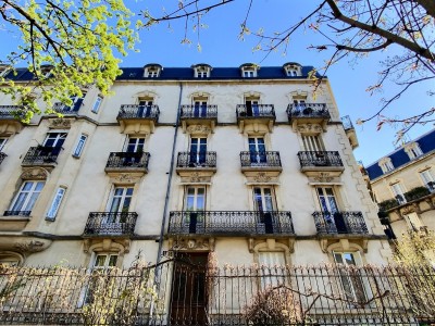 Ensemble de deux mansardes avec grenier et cave - DIJON - 24.03 m2 - VENDU