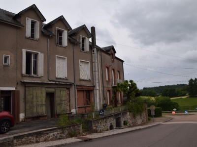 maison de village  rnover A VENDRE - MOUX EN MORVAN - 149 m2 - 49000€