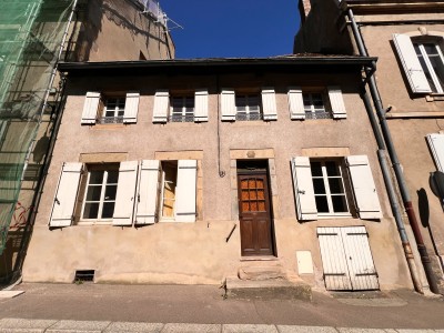MAISON A VENDRE - AUTUN - 118.92 m2 - 73000€