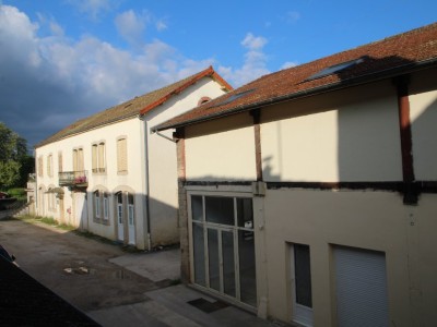 Appartement en duplex entirement rnov A VENDRE - BEAUNE GARE - 59 m2 - 145000€