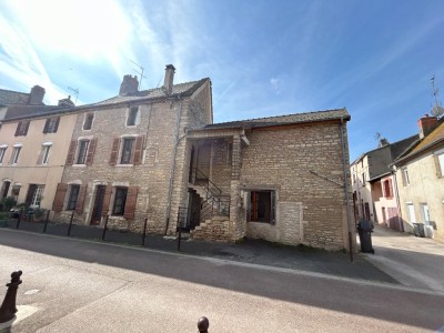 MAISON DE VILLE CENTRE SENNECEY LE GRAND A VENDRE - SENNECEY LE GRAND - 191 m2 - 149000€