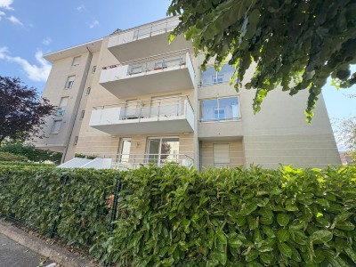 APPARTEMENT TYPE 1 AVEC TERRASSE ET JARDIN - DIJON Quartier port du canal - 31.9 m2 - VENDU