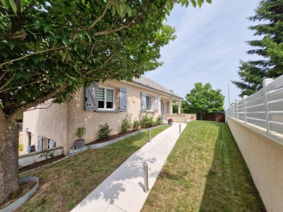 Maison familiale de 4 chambres - NUITS ST GEORGES Les Creux de Gilly - 111 m2 - VENDU