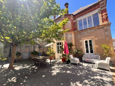 MAISON A LOUER - AUTUN - 230 m2 - 1530€ charges comprises par mois