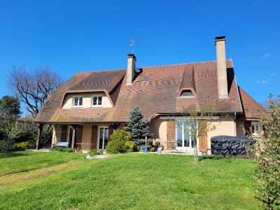 MAISON A VENDRE - ST AGNAN - 204 m2 - 390000€